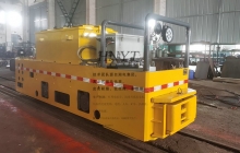 礦用電機(jī)車如何使用無(wú)人駕駛運(yùn)行單元？