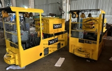 四川2.5噸湘潭井下電機(jī)車及配件發(fā)往海外礦山